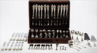 5565060: Mixed Set of Wallace Grand Baroque and Rosepoint
 Sterling Silver Flatware, 155 pcs. E9VDQ