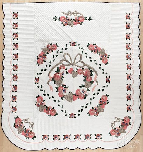 Contemporary appliqué quilt, 112'' x 102''.