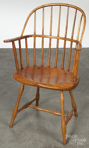 Pennsylvania sackback Windsor armchair, ca. 1800.