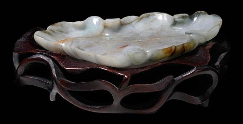 Well-Carved Green to White Hardstone