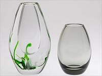 5493188: Two Scandinavian Glass Vases E8VDF
