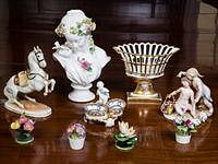 5085331: Group of Nine Porcelain Decorative Articles EL2QF