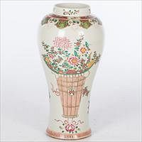 5226780: Large Chinese Famille Rose Vase, Modern EL4QC