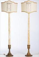 5226876: Pair of Italian Style Painted Standing Lamps EL4QJ