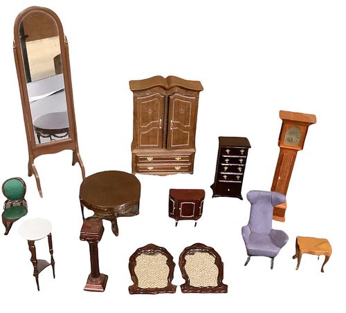 Lot of 13 pieces miniature dollhouse furniture in different wood tones. Made out of wood and plastic with some items made by BESPAQ.