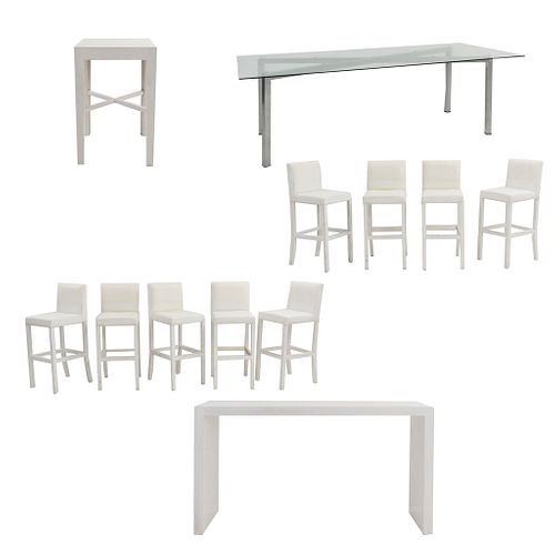 Set de muebles para bar. SXXI. Elaborado en madera y aluminio Consta de 9 Sillas altas. Con respaldos cerrados y mesas.