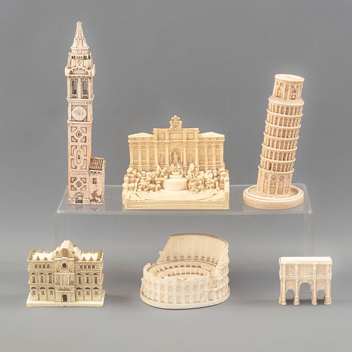 Lote de 6 monumentos a escala. Italia, SXX Elaborados en resina moldeada. Consta de: Fuente de Trevi, Torre de pisa, otros.