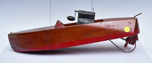 Seaworthy Clockwork Toy Boat