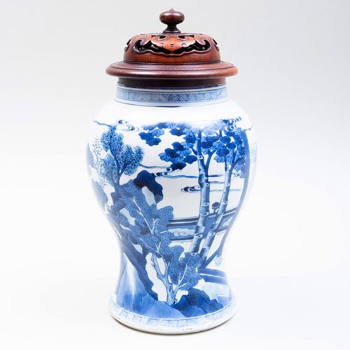 Chinese Blue and White Porcelain Baluster Vase