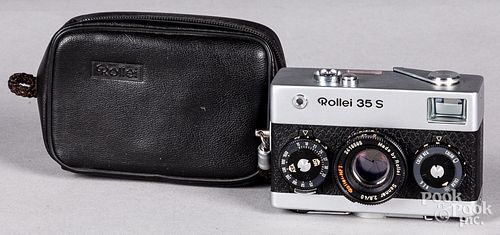 Rollei 35 S camera, with Sonnar 40mm f2.8 lens