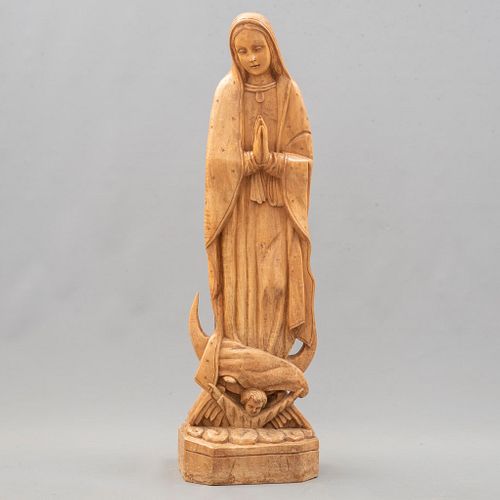 RUELAS. Virgen de Guadalupe. Talla en madera. Firmada y fechada 1993. 79 cm de altura