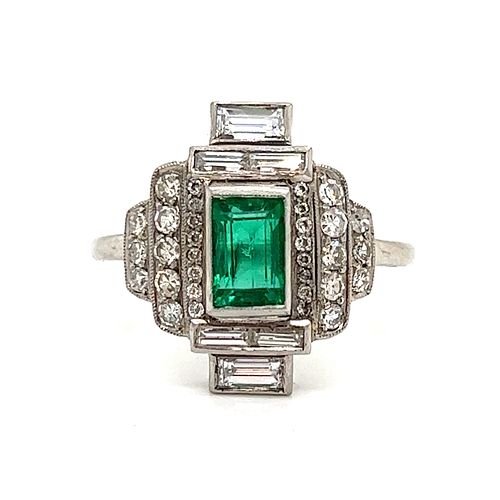 BE MINE Platinum Diamond Emerald Cocktail Ring 