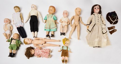 Lot of 11 Dolls