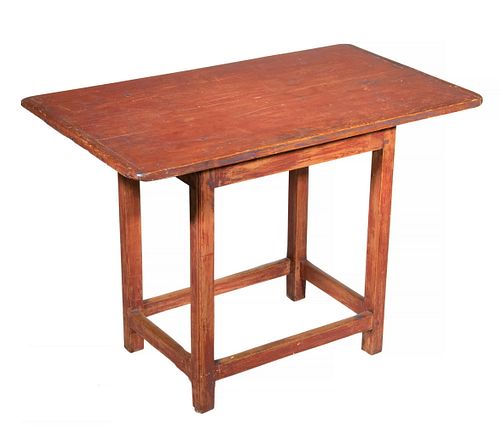 AMERICAN COLONIAL TAVERN TABLE IN RED PAINT
