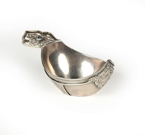 A Faberge .916 silver kovsh, Julius Rappoport