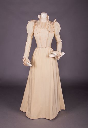 CASHMERE DAY DRESS, c. 1898