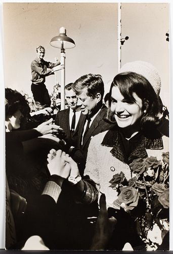 Arthur Rickerby, John & Jackie Kennedy at Love Field