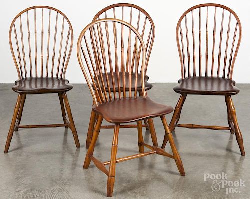 Four bowback Windsor chairs, ca. 1820.