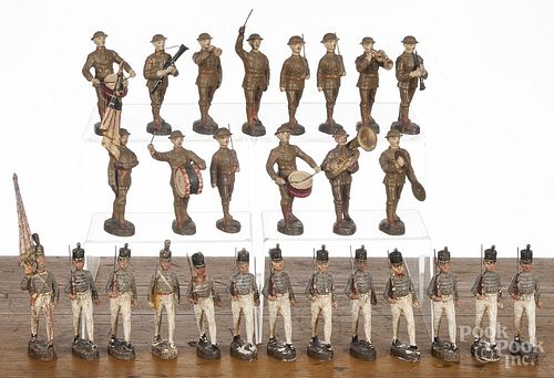 Twenty-seven Elastolin composition soldiers, 20th c.