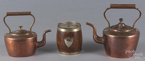 Two dovetailed copper kettles, together with an oak ice bucket.