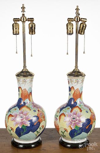 Pair of Mottahedeh tobacco leaf table lamps, 14'' h.