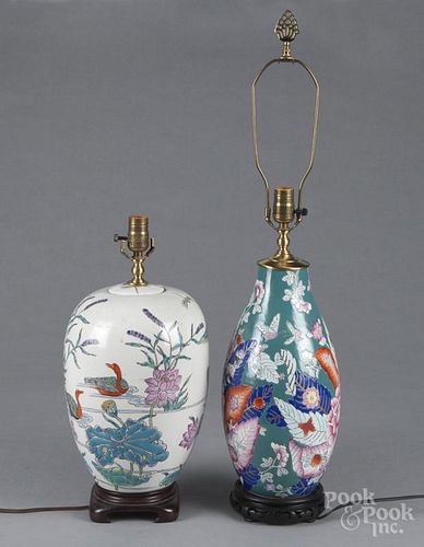 Two reproduction Chinese export table lamps, 13'' h. and 12'' h.
