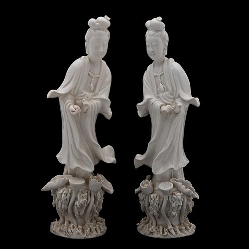 PAIR, CHINESE BLANC DE CHINE QUANYIN FIGURES