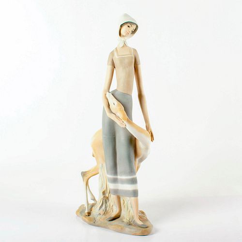 Diana with Small Deer 1004514A - Lladro Porcelain Figure