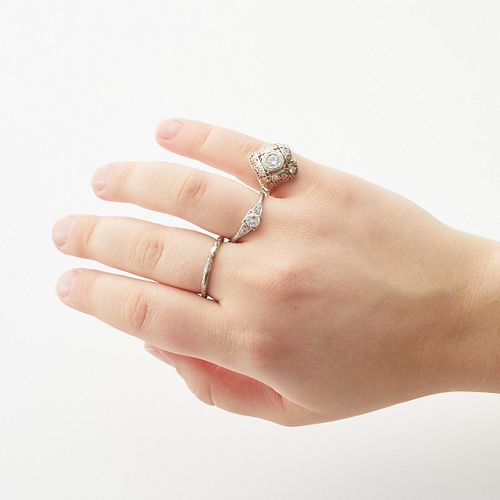 Grp: 3 Wedding Rings Diamond Platinum