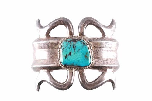 1940's Old Pawn Navajo Sandcast Turquoise Cuff