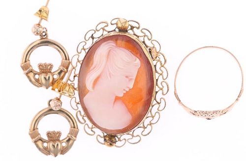 1800's Cameo Pin & Claddagh Ring & Earring Set