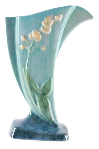 1948 Roseville High-Gloss Blue Wincraft Vase