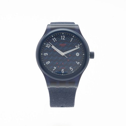 Reloj Swatch. Movimiento automático. Caja circular en polímero color negro de 40 mm. Carátula color azul con índices arábigos