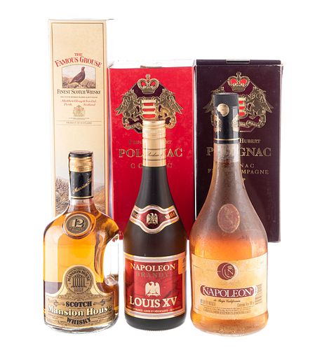 Lote de Brandy, Cognac y Whisky. a) Louis XV. V.S. Napoleón. Francia. En presentación de 700 ml. <B...