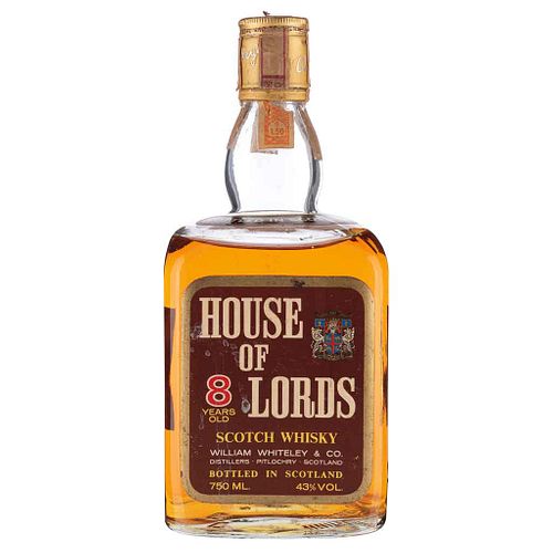 House of Lords. 8 años. Blended. Scotch Whisky.