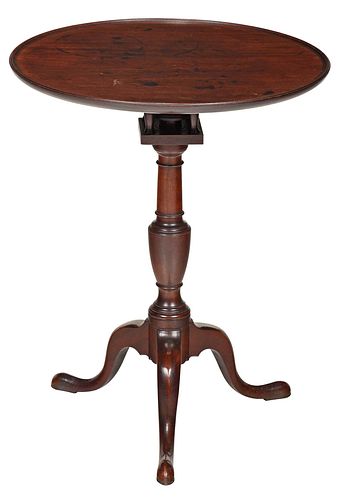 Chippendale Figured Mahogany Dish Top Candlestand