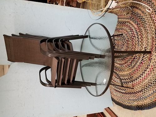 GLASS TOP 4" DIAM PATIO TABLE W/4 CHAIRS