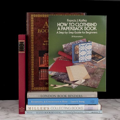 Libros sobre libros y encuadernación. London Bookbinders 1780 - 1840 / Bookbinding & Conservation. A working Guide. Piezas: 7.