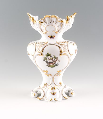 Herend Hungary Porcelain Vase: Rothschild Bird
