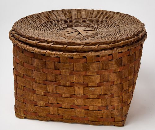 Exceptional Large Round Lidded Native Basket