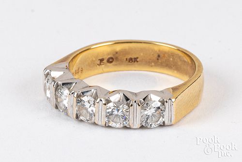 18K gold and diamond ring