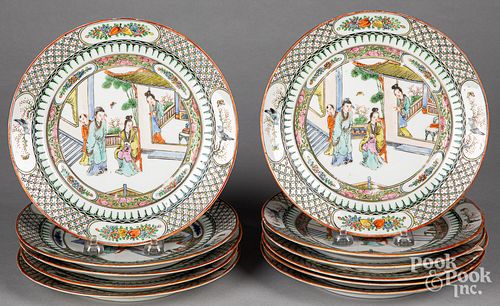 Eleven Chinese export porcelain plates