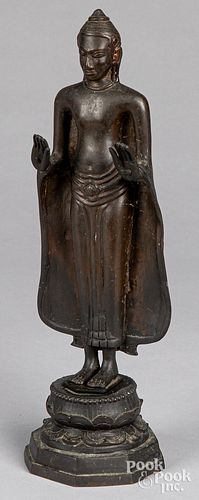 Southeastern Asian bronze figure
