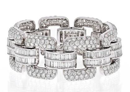 18K WHITE GOLD 30CT ROUND AND BAGUETTE BRACELET