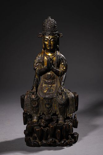 Dali Kingdom 11th-12th Century: A Gilt Bronze Seated Avalokitesvara Statue