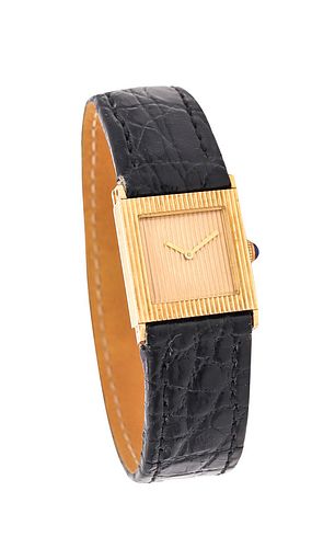 Boucheron Paris Wrist Watch in 18k Gold with Crocodile