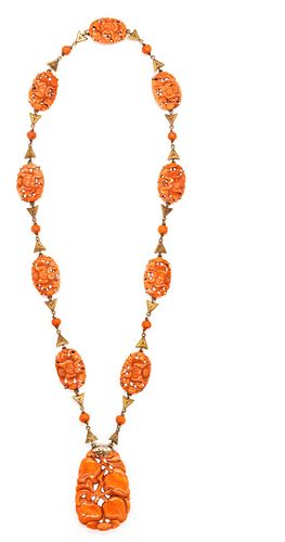 Art Deco necklace in 14k gold with carvings of natural coral