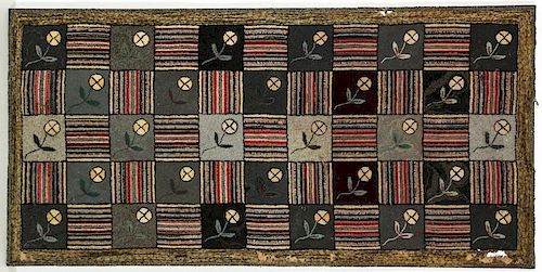 Antique American Hooked Rug: 40" x 81.5", 102 x 207 cm