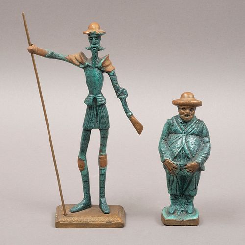 Don Quijote y Sancho. SXX. Elaborados en bronce patinado color verde. 26 cm de altura (mayor)