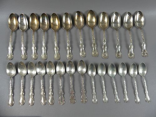 LOT 26 GORHAM & WHITING SPOONS